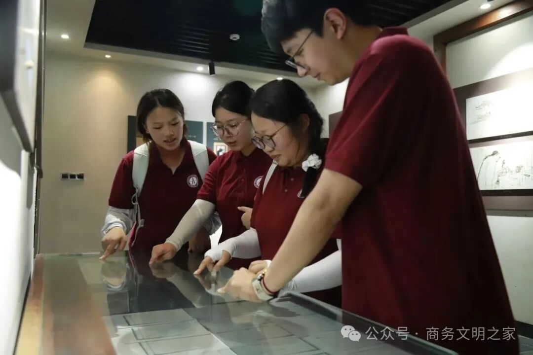 “法治赣鄱行”暑期大思政实践活动(四)|循文脉守法治 以青春赴乡野